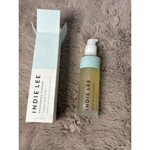 NEW Indie Lee Brightening Cleanser 4.2 oz Strawberry Seed & Tomato